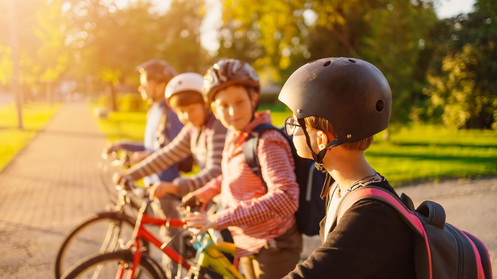 Ready to roll: Safety tips for kids who walk or bike to school